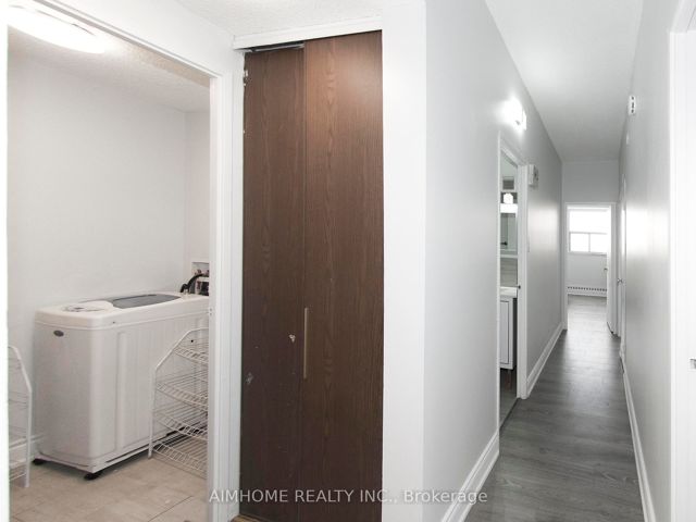 2201 - 4091 Sheppard Ave E