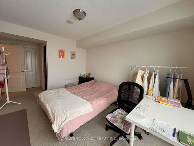 3002 - 70 Town Centre Cres