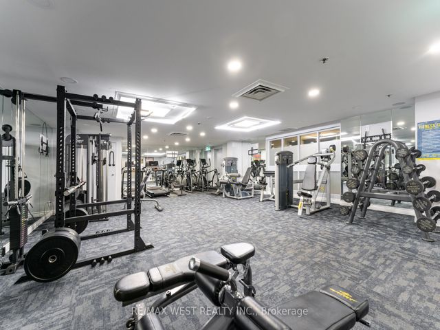 414 - 5800 Sheppard Ave E