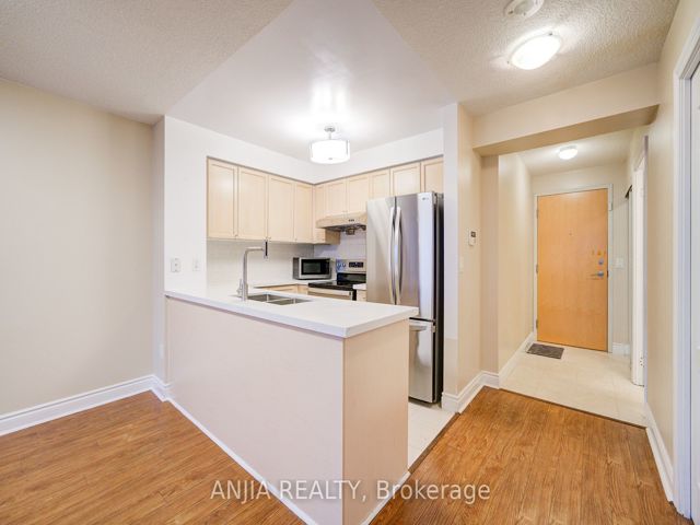 405 - 60 Brian Harrison Way
