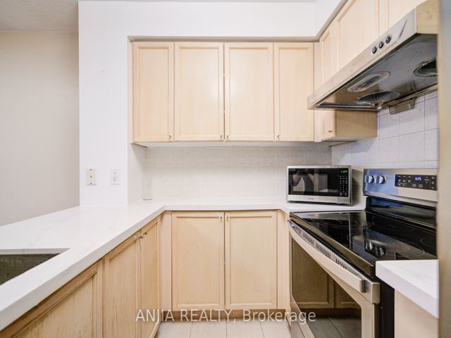 405 - 60 Brian Harrison Way