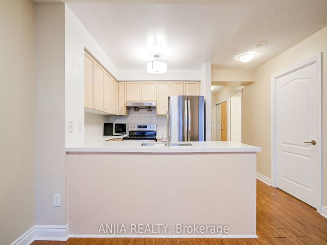 405 - 60 Brian Harrison Way
