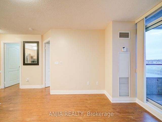 405 - 60 Brian Harrison Way