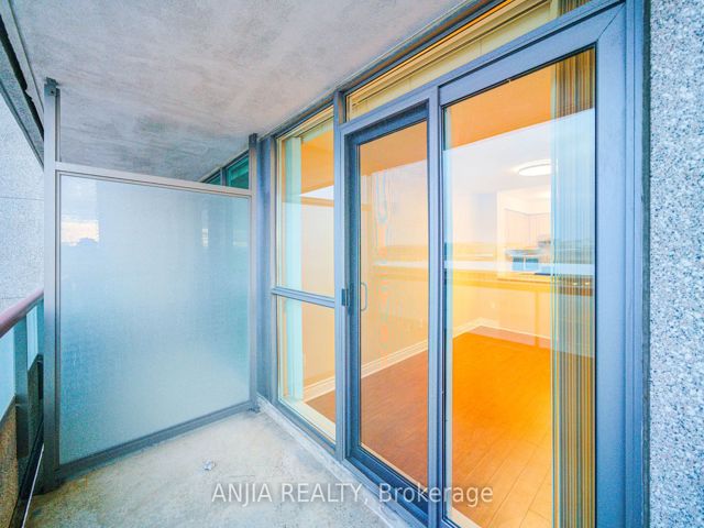 405 - 60 Brian Harrison Way