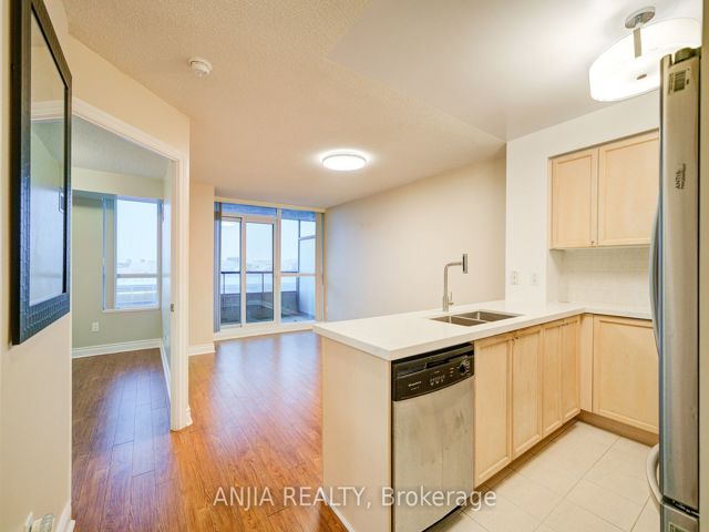 405 - 60 Brian Harrison Way
