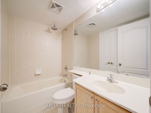 405 - 60 Brian Harrison Way