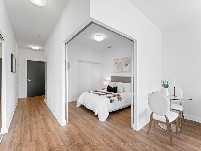 215 - 286 Main St