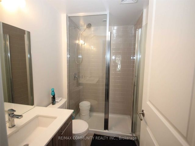 303 - 1630 Queen St E