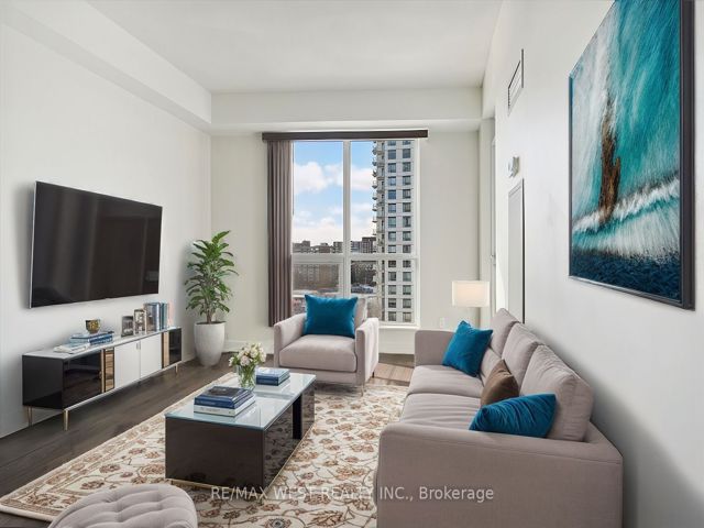 813 - 195 Bonis Ave
