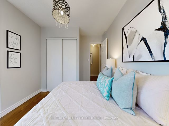1108 - 29 Rosebank Dr