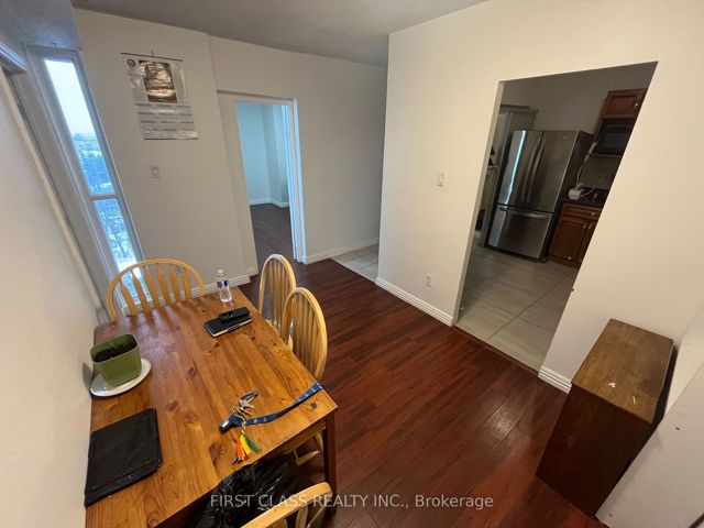 1104 - 4101 Sheppard Ave E