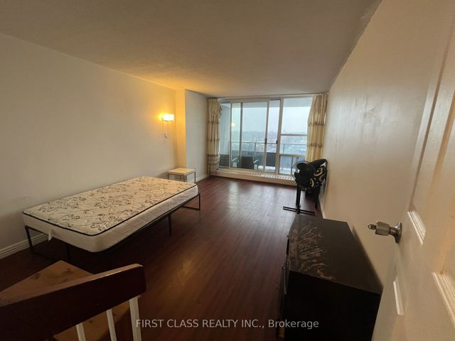 1104 - 4101 Sheppard Ave E