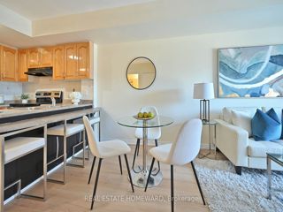 210 - 2351 Kennedy Rd