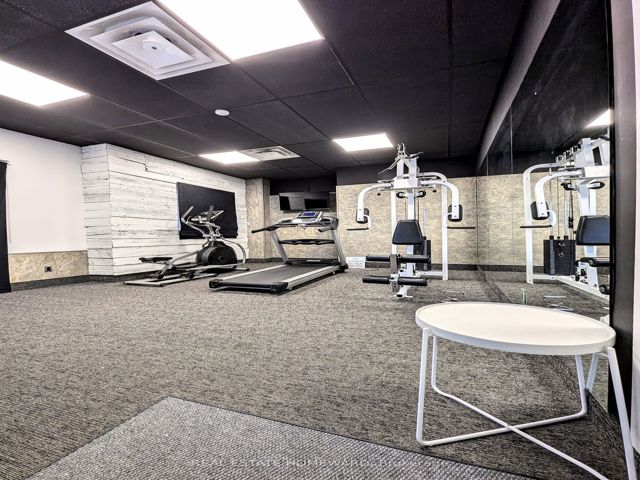 210 - 2351 Kennedy Rd