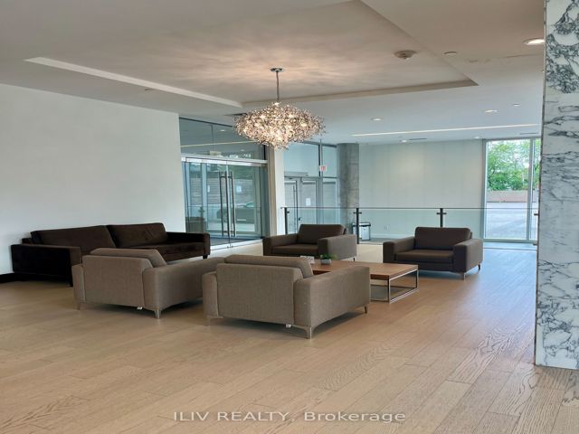 508 - 2055 Danforth Ave