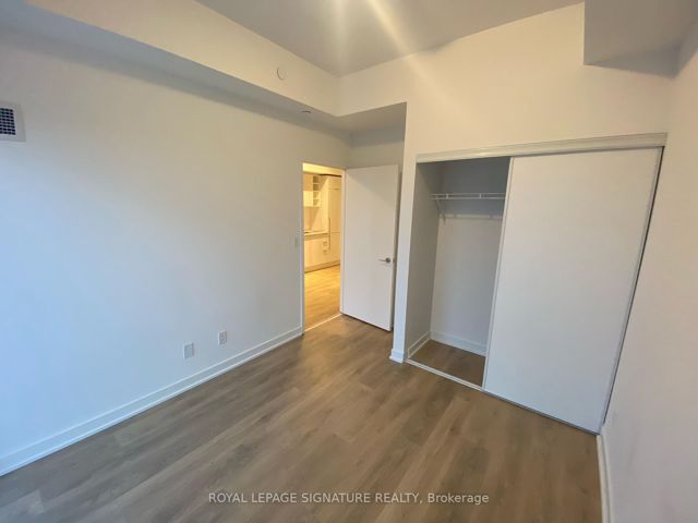 2918 - 2031 Kennedy Rd N