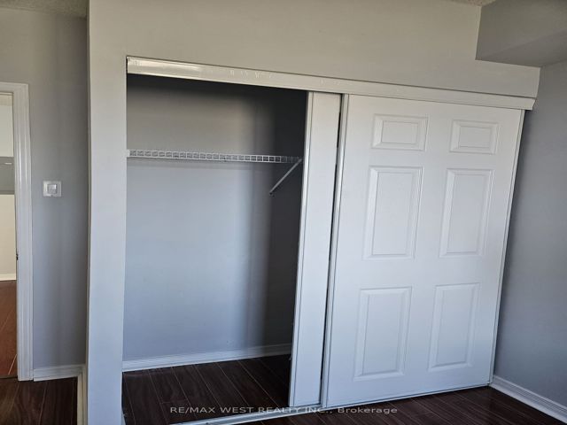 217 - 2351 Kennedy Rd