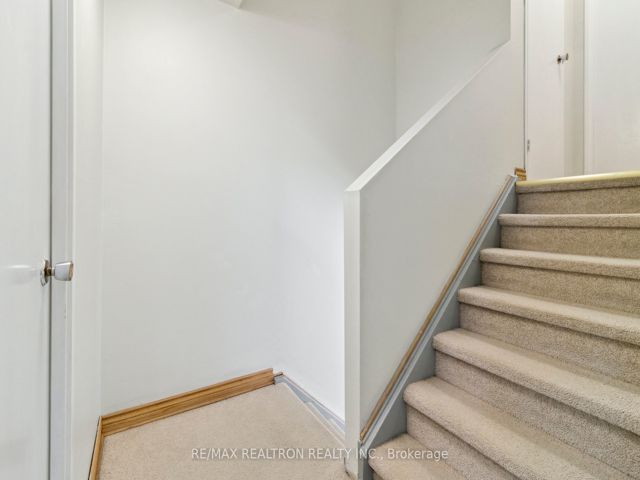 6 - 44 Chester Le Blvd