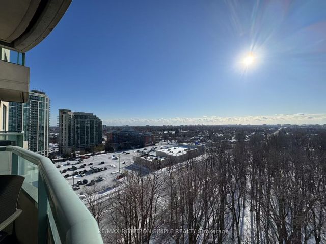 1312 - 61 Town Centre Crt