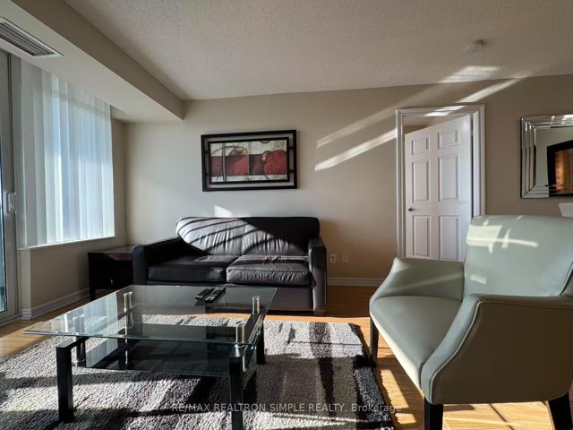 1312 - 61 Town Centre Crt