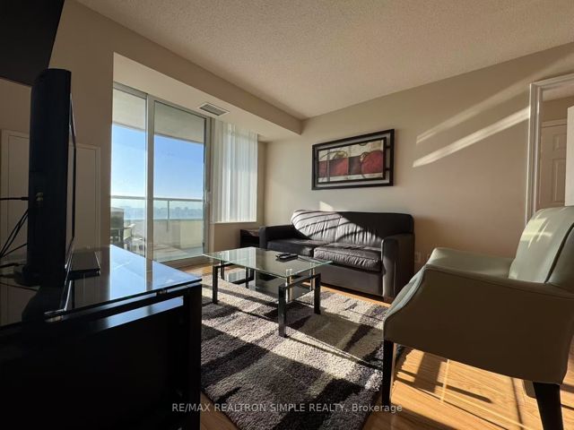 1312 - 61 Town Centre Crt