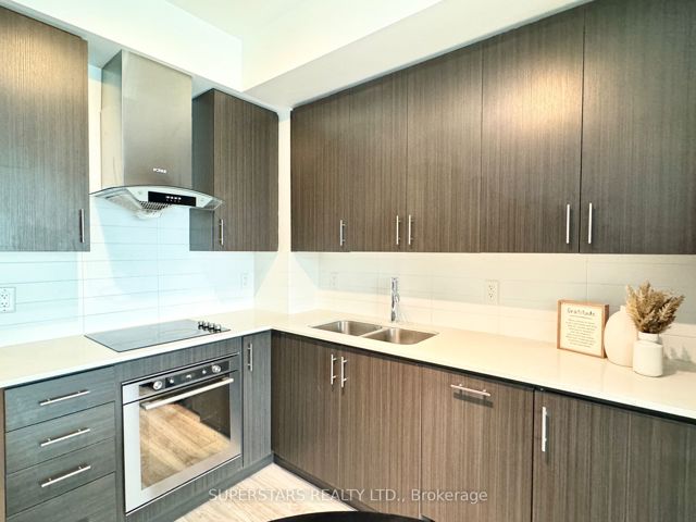 308 - 195 Bonis Ave