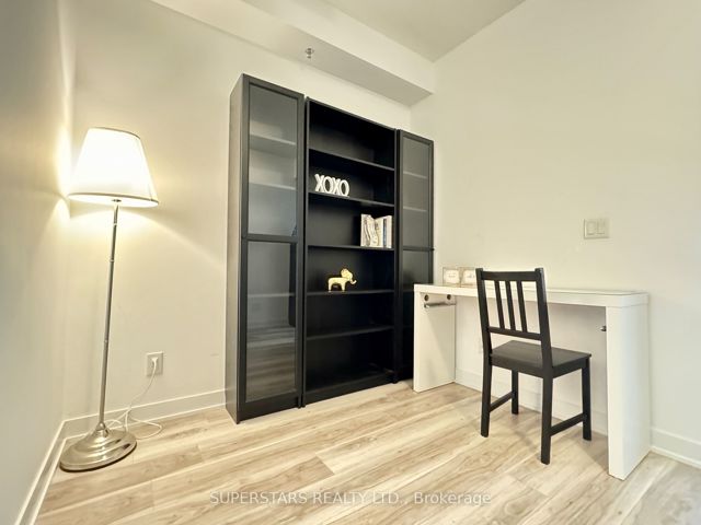 308 - 195 Bonis Ave