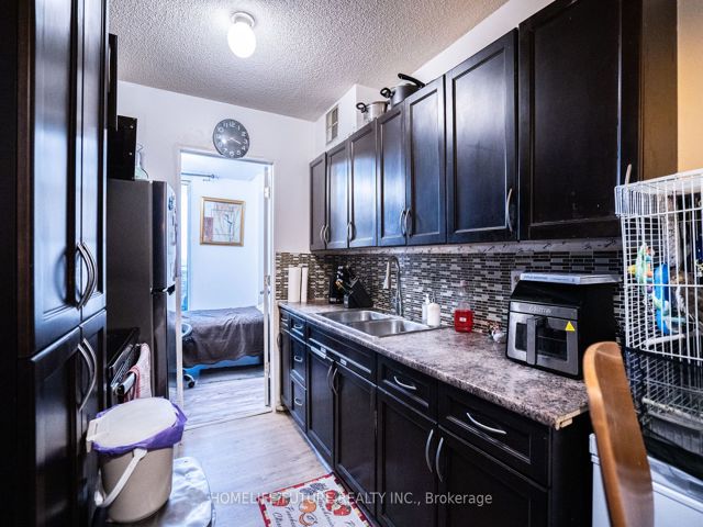 610 - 1250 Bridletowne Circ