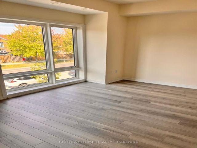 19 - 245 McLevin Ave