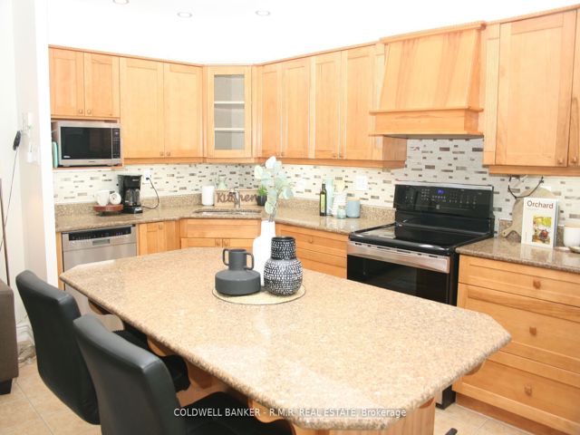 1711 - 301 Prudential Dr