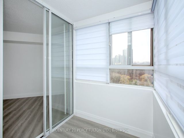 1206 - 4 Park Vista  S
