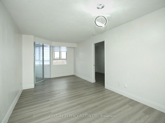 1206 - 4 Park Vista  S