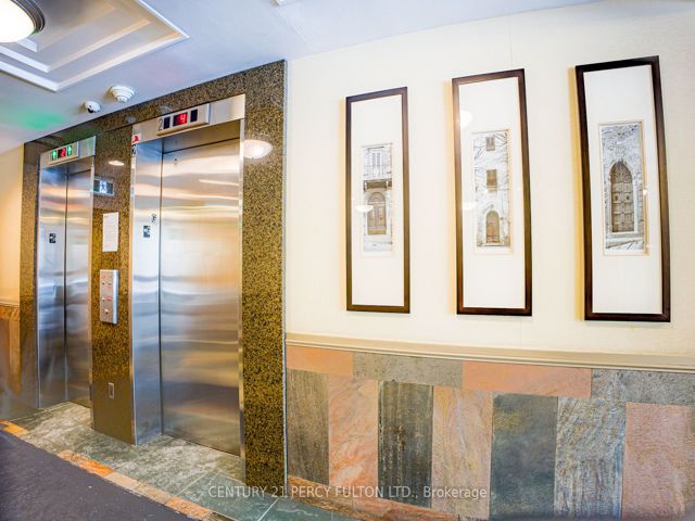 1206 - 4 Park Vista  S