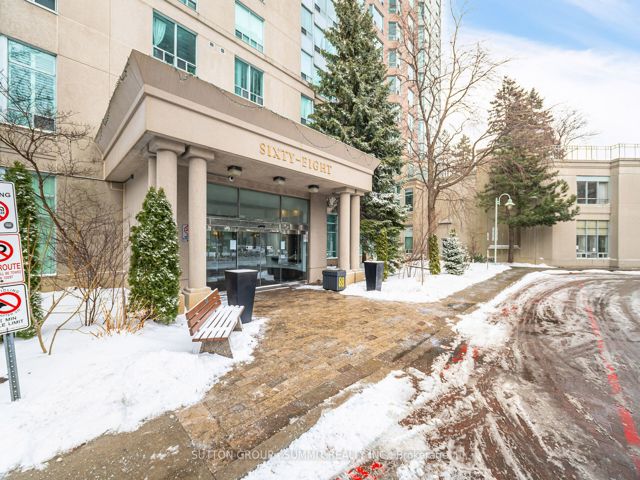 2923 - 68 Corporate Dr