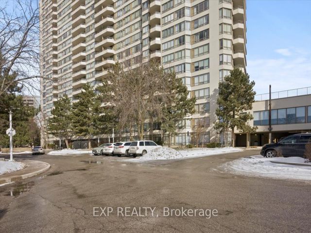 1204 - 5 Greystone Walk Dr