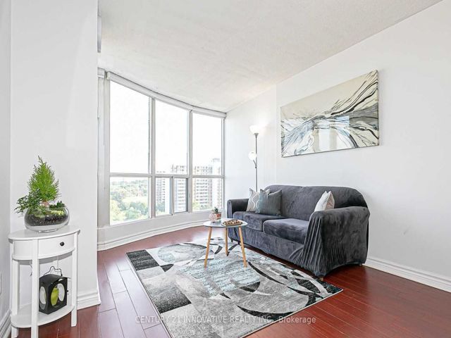 1111 - 2550 Lawrence Ave E