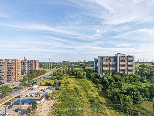 1111 - 2550 Lawrence Ave E