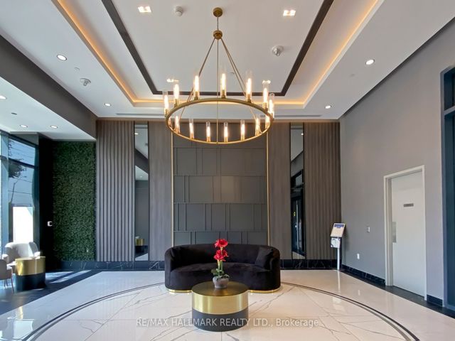 421 - 3220 Sheppard Ave E