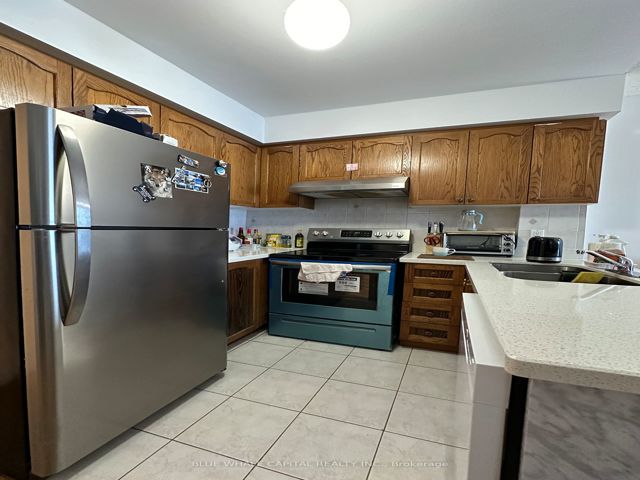 221 - 2351 Kennedy Rd