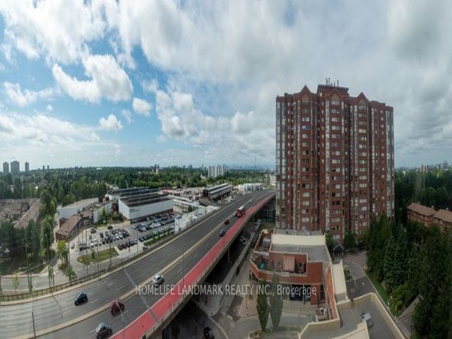 1005 - 2466 Eglinton Ave E