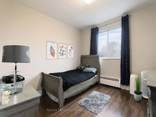 306 - 800 Kennedy Rd