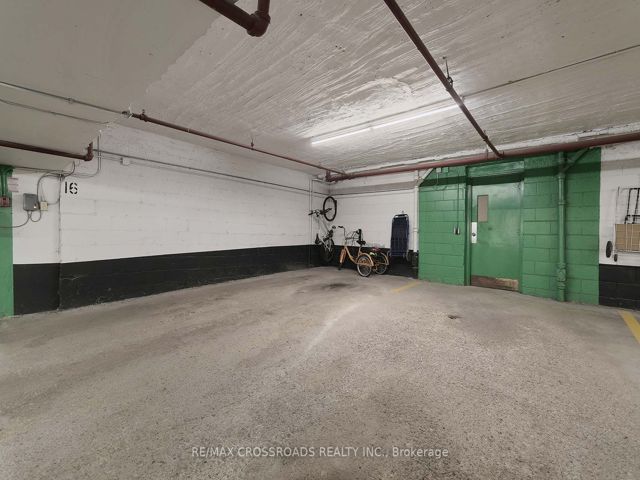 306 - 800 Kennedy Rd