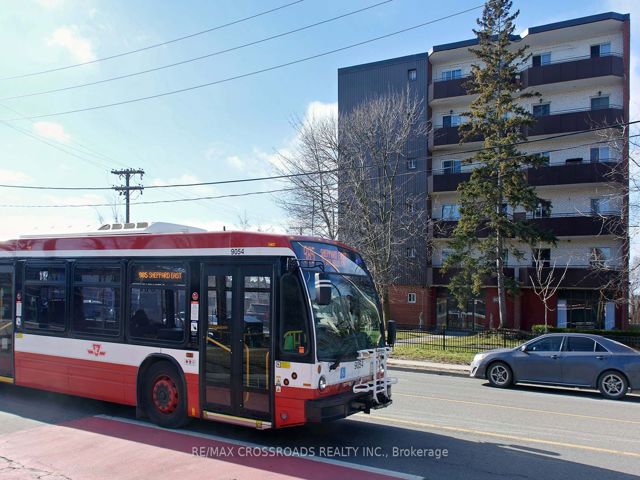 306 - 800 Kennedy Rd