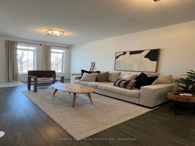3 - 35 Island Rd