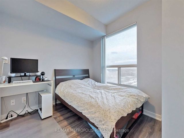 2602 - 36 Lee Centre Dr