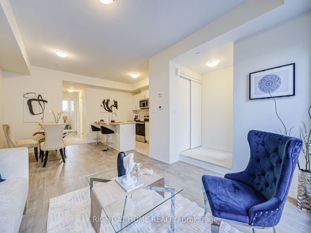21 - 155 Tapscott Rd
