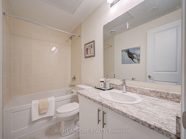 21 - 155 Tapscott Rd