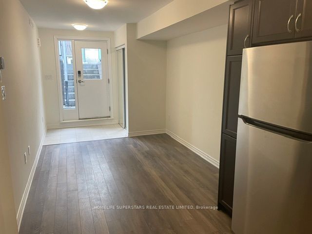 536 - 2791 Eglinton Ave E