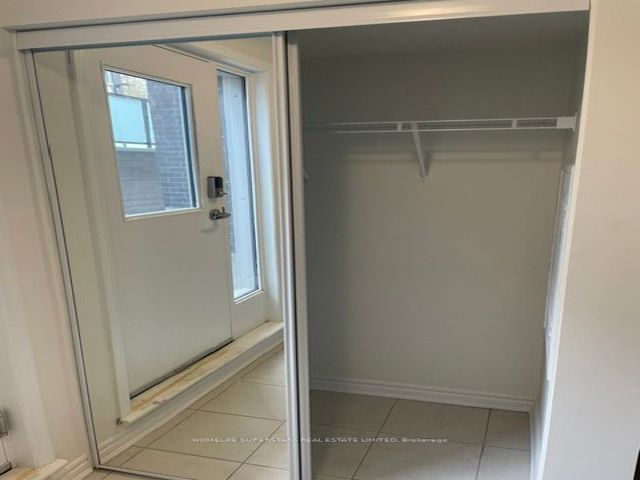 536 - 2791 Eglinton Ave E