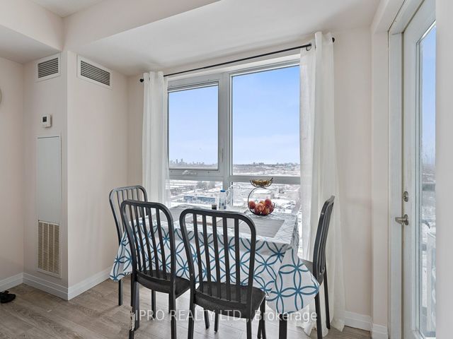 1609 - 2150 Lawrence Ave E